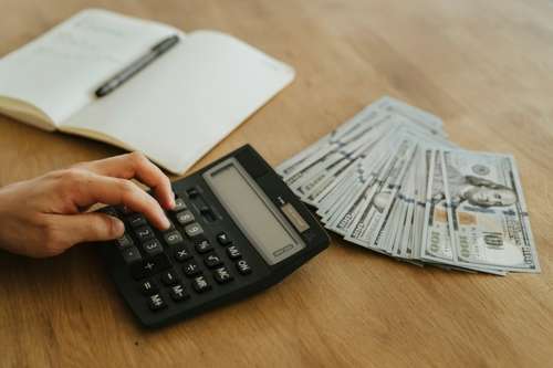 Dolar ve Euro'daki Gün Başlangıcı Rakamları